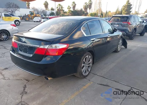 2015 Honda Accord Sport z USA, uszkodzony, nr VIN 1HGCR2F54FA196384